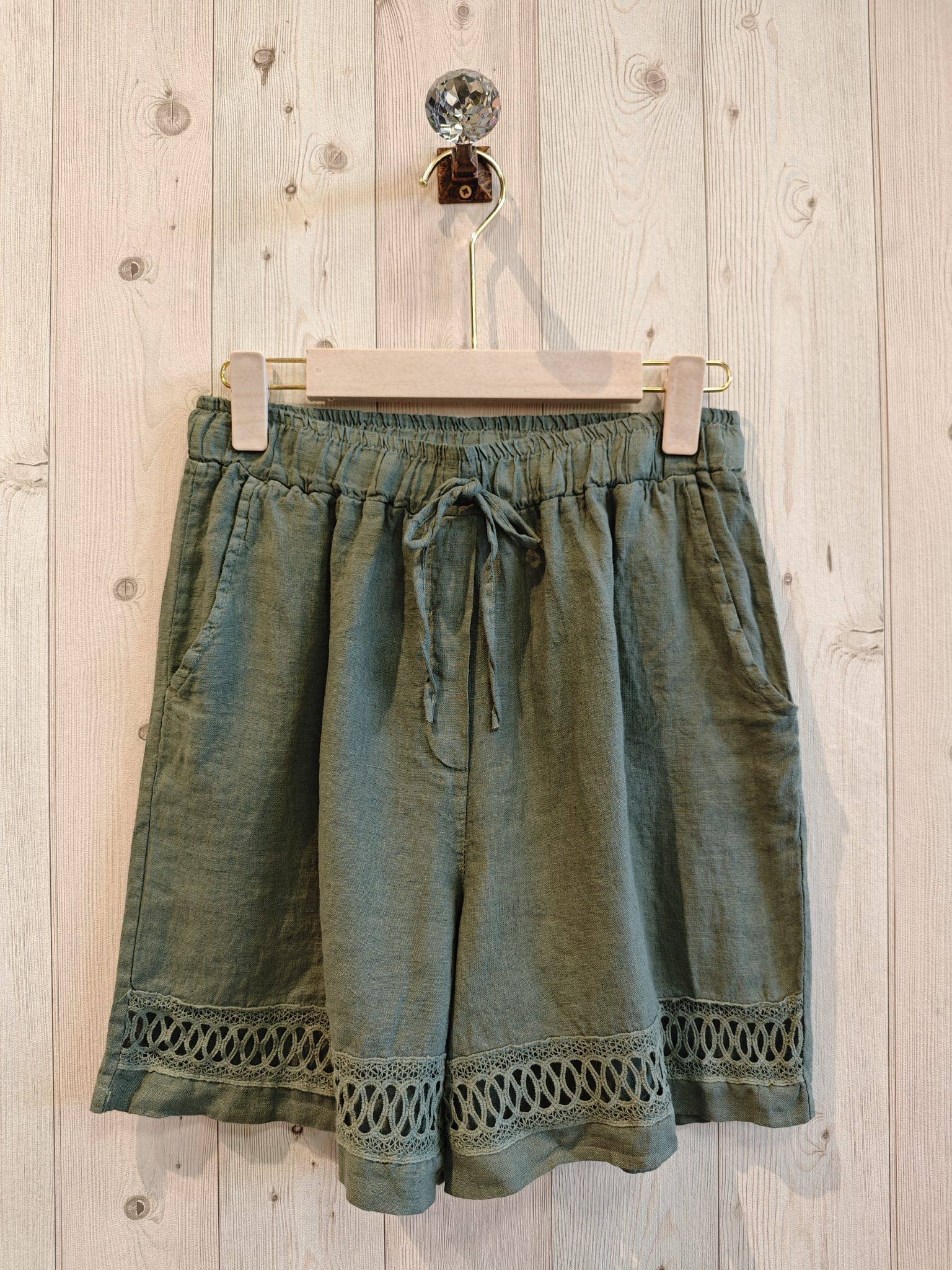 LINEN SHORTS