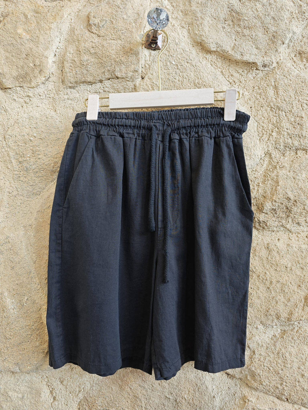 BERMUDA LINEN SHORTS