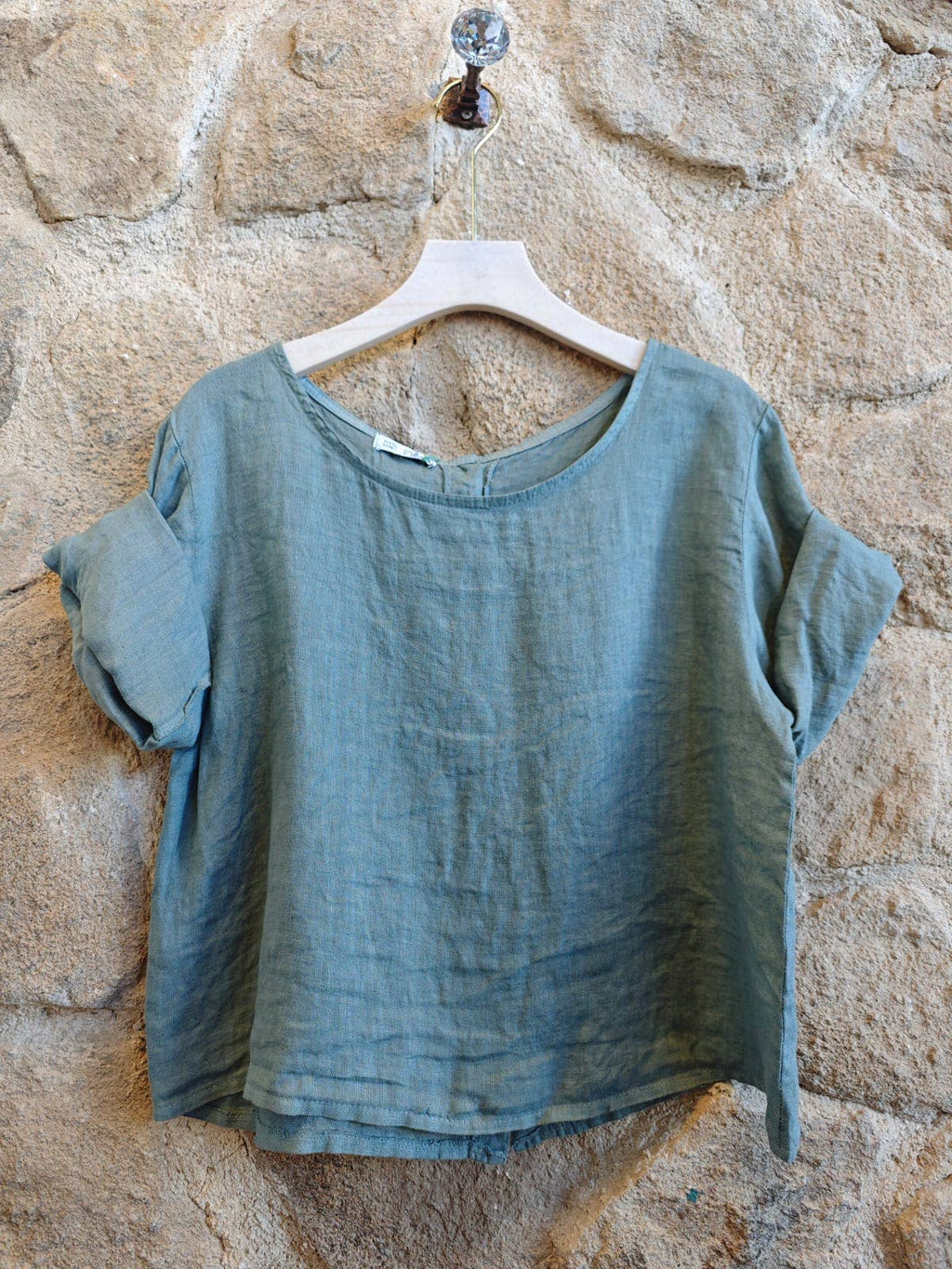LINEN CROP BLOUSE
