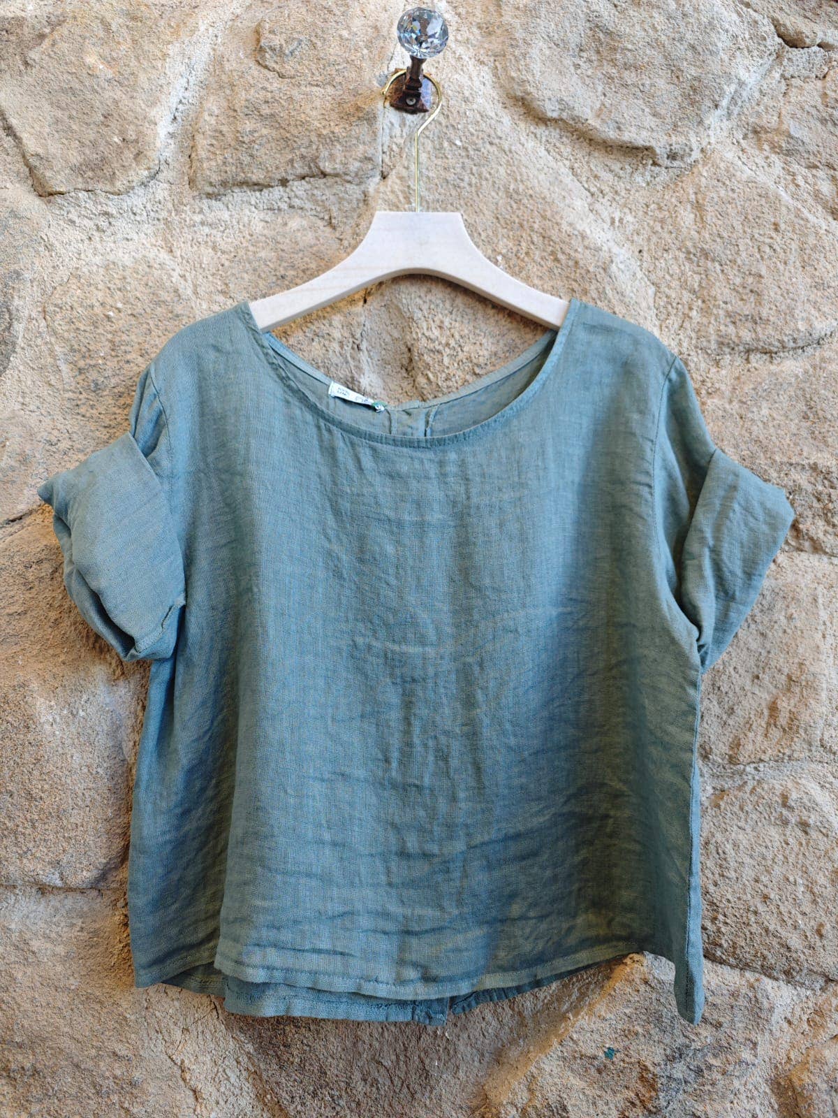 LINEN CROP BLOUSE