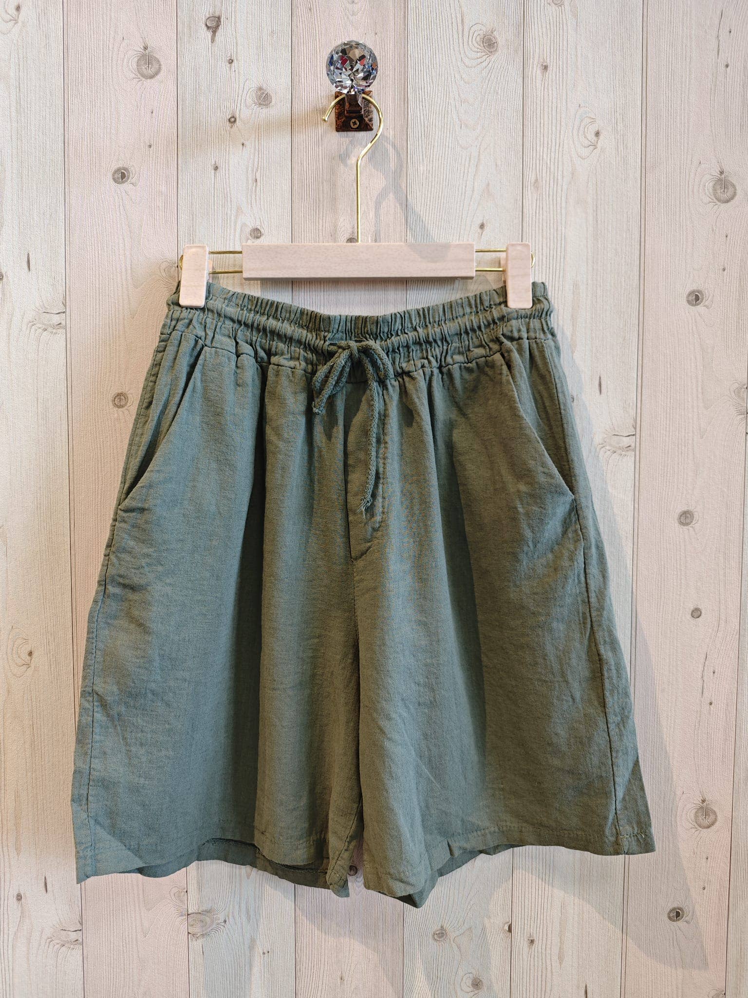BERMUDA LINEN SHORTS