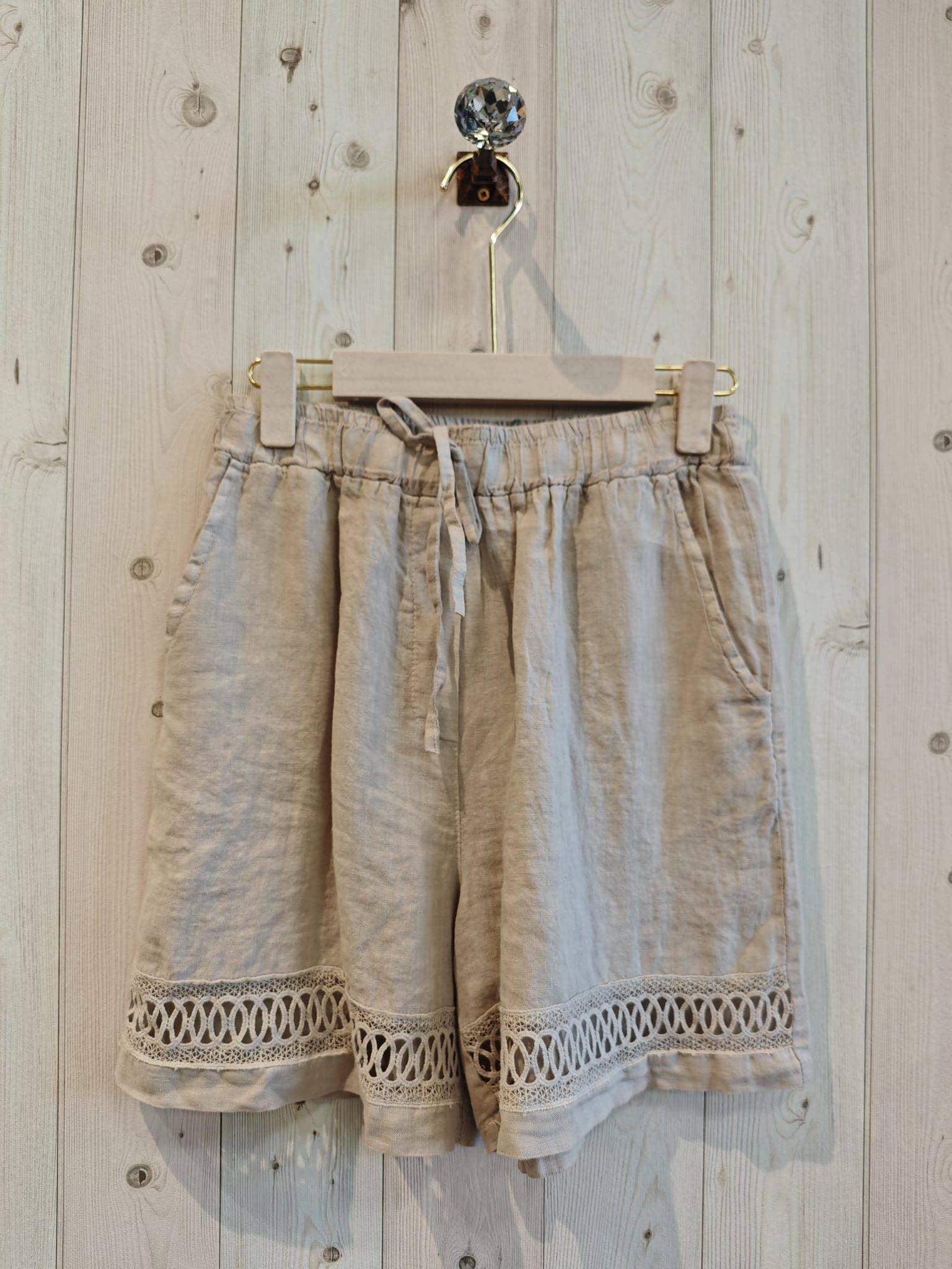 LINEN SHORTS