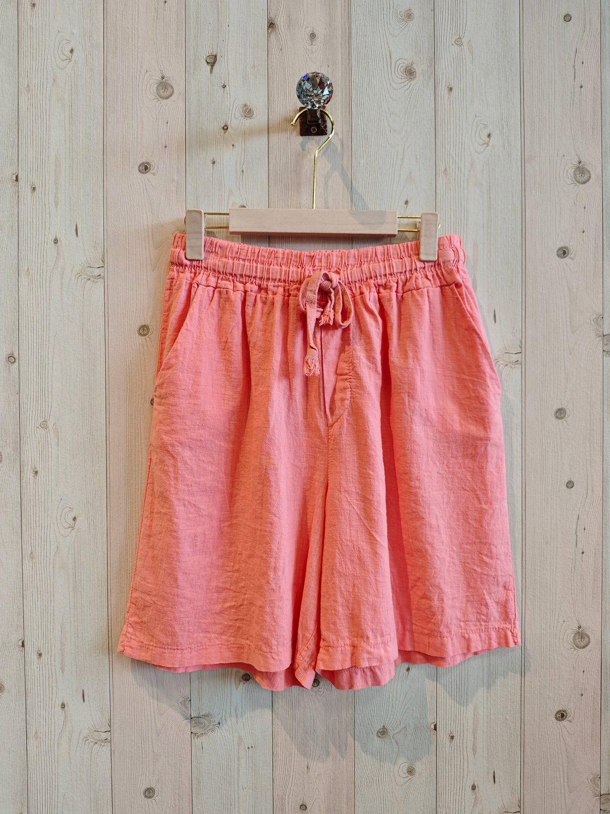 BERMUDA LINEN SHORTS