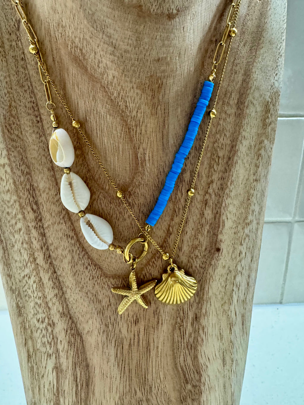 Surf Layer Neacklace